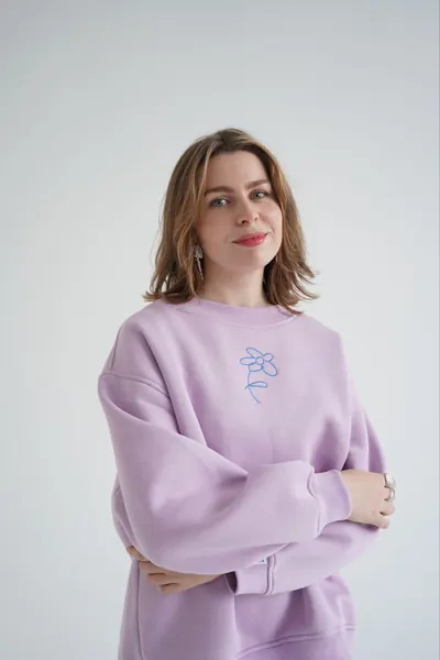 Ксения Сухарь